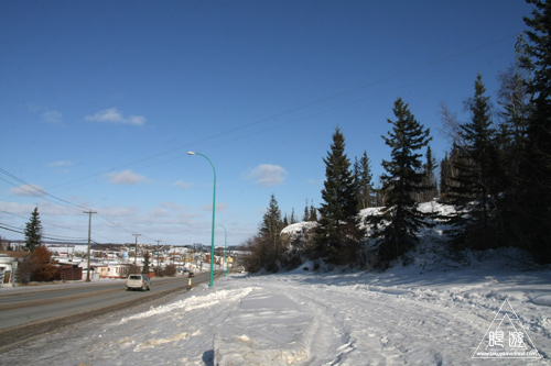 032 Yellowknife ~到着から周辺探検~_c0211532_13465173.jpg