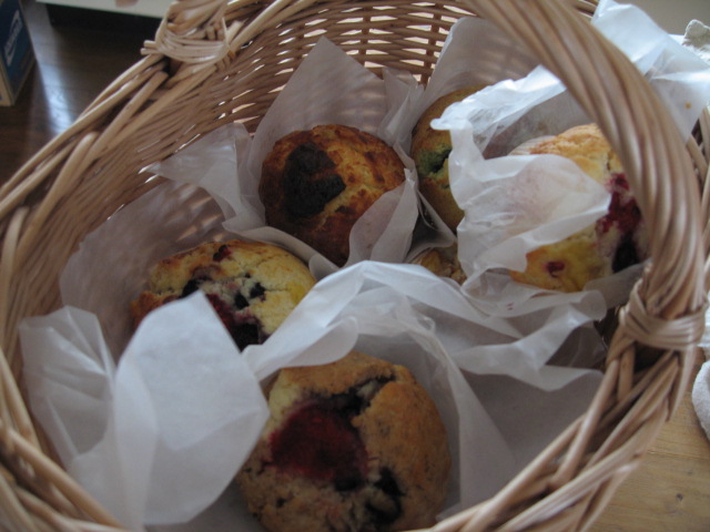 MUFFIN SHOP MiLKへ。_b0172998_13382397.jpg