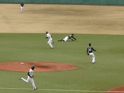 3月28日 イースタン ロッテ対ヤクルト_b0166128_1241382.jpg