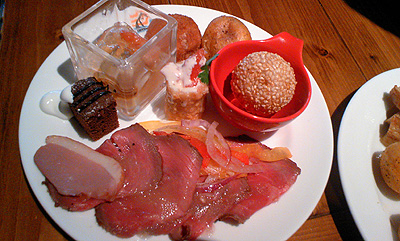 ◆Ocean table ハイレベルランチ・デザートバイキング滝食！！_b0008655_17411611.jpg