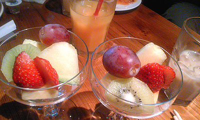 ◆Ocean table ハイレベルランチ・デザートバイキング滝食！！_b0008655_17431855.jpg