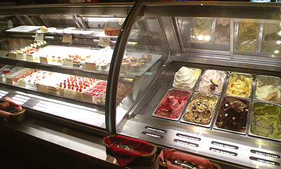◆Ocean table ハイレベルランチ・デザートバイキング滝食！！_b0008655_17442629.jpg