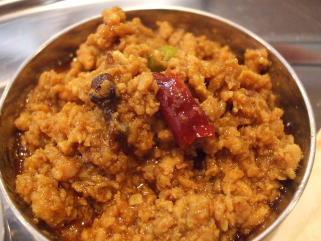 インド食堂　アンジュナ_a0149588_15434541.jpg