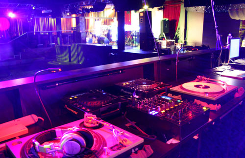 Djブース Seuに Djブース Seuに