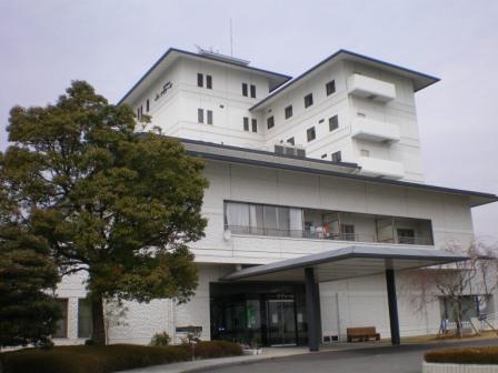 土浦の老人ホーム「ナヴァーレ」へ行く。_c0198869_2343145.jpg