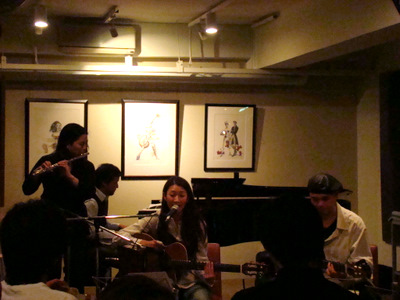 春ランラン♪CAYO＆LANのほのぼのライブ_d0058312_232467.jpg