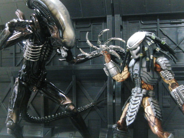 特撮リボルテック エイリアン 3点セット 特撮リボルテック SERIES No.018 エイリアン・クイーン【再販分