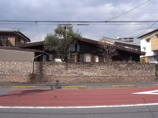 さよなら白井晟一 虚白庵/シミリエ姫_c0195791_155583.jpg