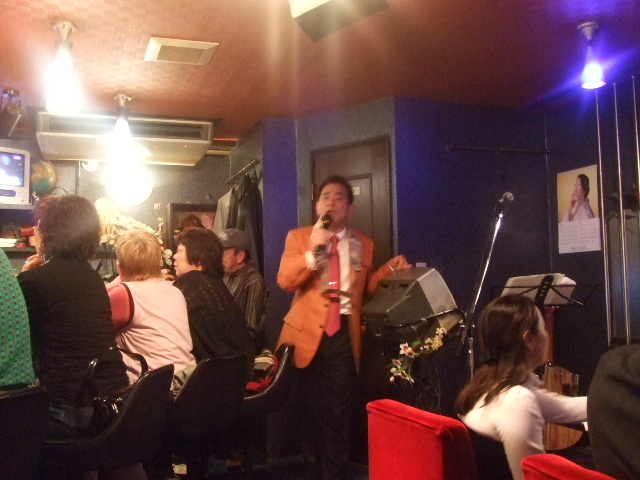 お待たせいたしました!_e0119092_171877.jpg