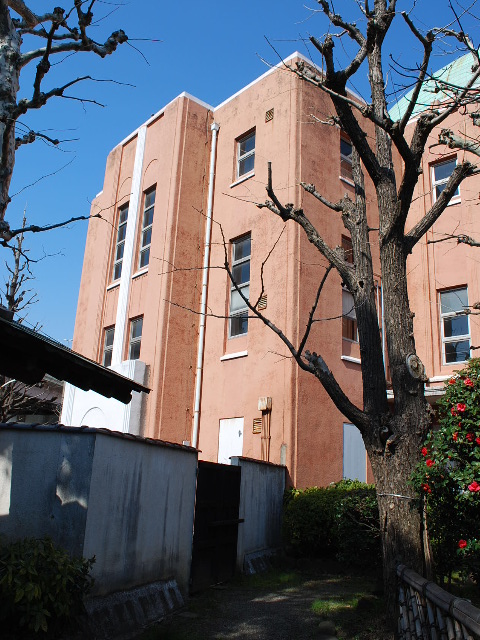 東京墨田区の両国公会堂(大正モダン建築探訪)_f0142606_7522032.jpg