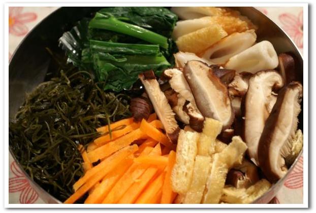《ヘルシー晩ご飯》赤魚の煮付け／切り昆布の煮付け／３月３０日の満月他_b0033423_6294119.jpg