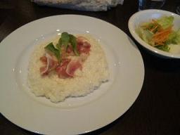 【神保町ブログ　ナビット】　4/3（土）　Legumi　Cafe&Dining ★★★★☆_d0052566_11543635.jpg