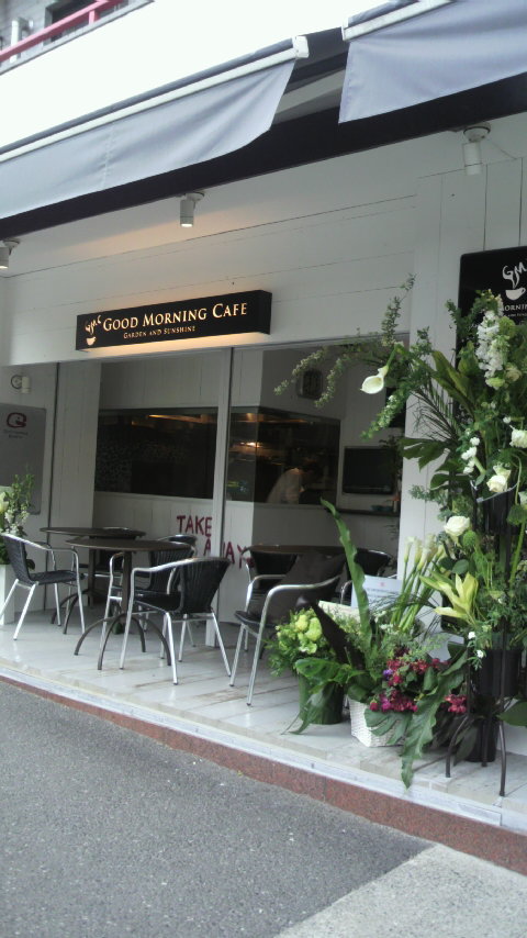 千駄ヶ谷新しいお店_a0075684_2326873.jpg