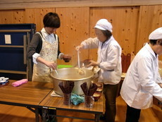 「イノシシが増えたのはなぜ」事前学習会が開催されました_e0061225_10171189.jpg