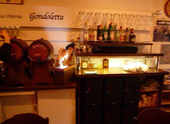 ハモンセラーノ・ヒカルーノ_c0173405_1650115.jpg