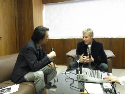 2010-04-05 ヒラリー・コールとクリス・ボッティ_e0021965_11253273.jpg