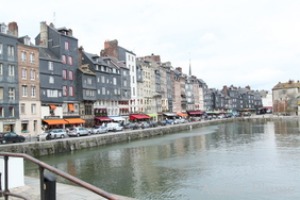 フランス旅行 オンフルール_e0154202_1244482.jpg