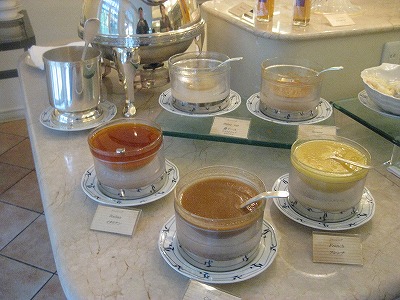 2010年2月 ナハテラス レストランファヌアンで朝食_a0055835_19391828.jpg