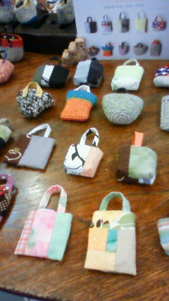 ふたりの かなりちいさなかばん展_f0203844_11555779.jpg