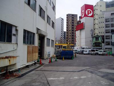 さよなら交通博物館　建物の解体状況(5)_f0030574_22213067.jpg