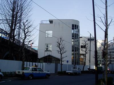 さよなら交通博物館 建物の解体状況(5)_f0030574_22222848.jpg