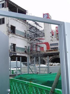 さよなら交通博物館　建物の解体状況(5)_f0030574_2255516.jpg