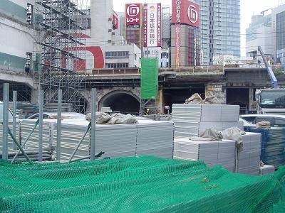 さよなら交通博物館 建物の解体状況(5)_f0030574_2264024.jpg