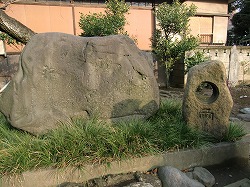 三囲神社　（墨堤散策④　大江戸散歩ガイド）_c0187004_1648042.jpg