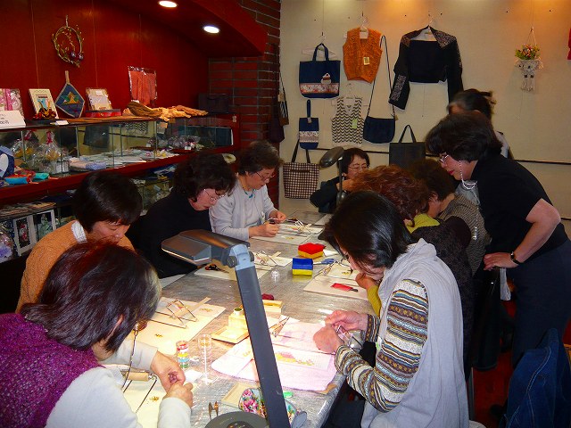 ビーズ織り_f0223914_19233957.jpg