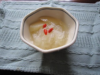 白きくらげのデザート 有縁千里来相会