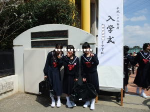 リネンの2WAYキャミOP & 入学式_f0023333_22215355.jpg