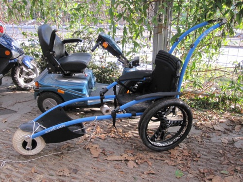 アウトドア用車イス_f0015295_7134659.jpg
