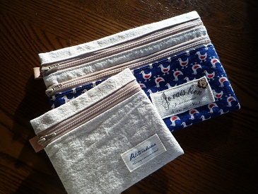 Zip Pouch_a0157303_2033552.jpg