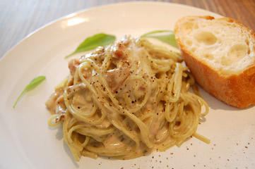 京都で生チャパスタ_a0115906_2083392.jpg