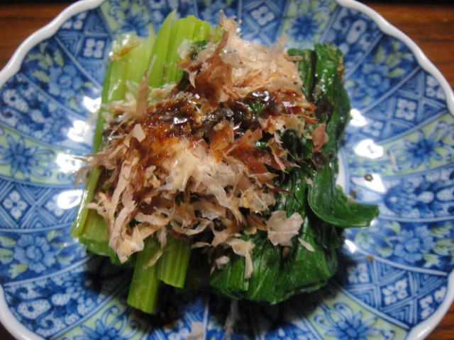 秋刀魚の開き、豚バラ肉の水煮と醤油煮、銀ダラの西京味噌漬け、塩ラーメンです。_a0143437_2357030.jpg