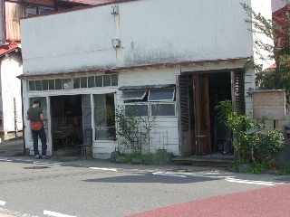 久しぶりの逗子_a0160355_1936797.jpg