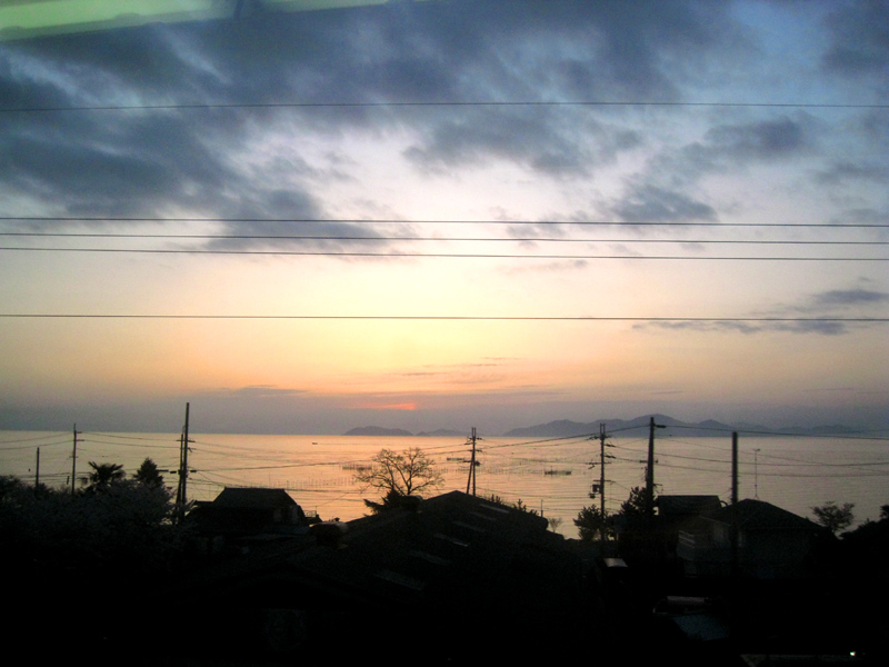 始発電車_b0083801_058321.jpg