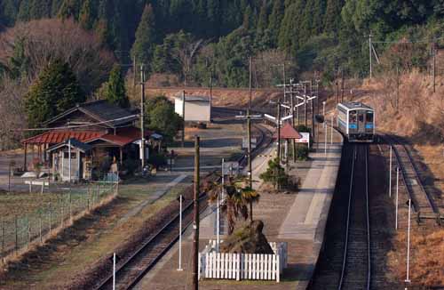 木造駅舎１９・真幸駅と大隅横川駅_f0173596_9554185.jpg