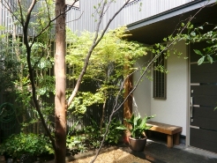 今週末に構造見学会!_c0152341_9583375.jpg