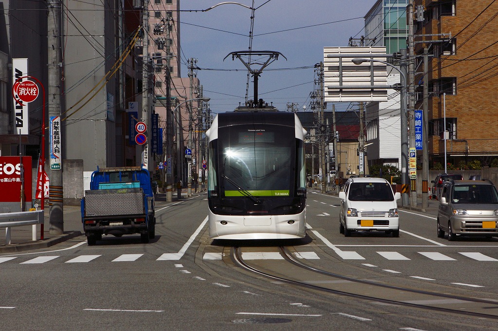 Toyama Light Rail_c0114153_1136990.jpg