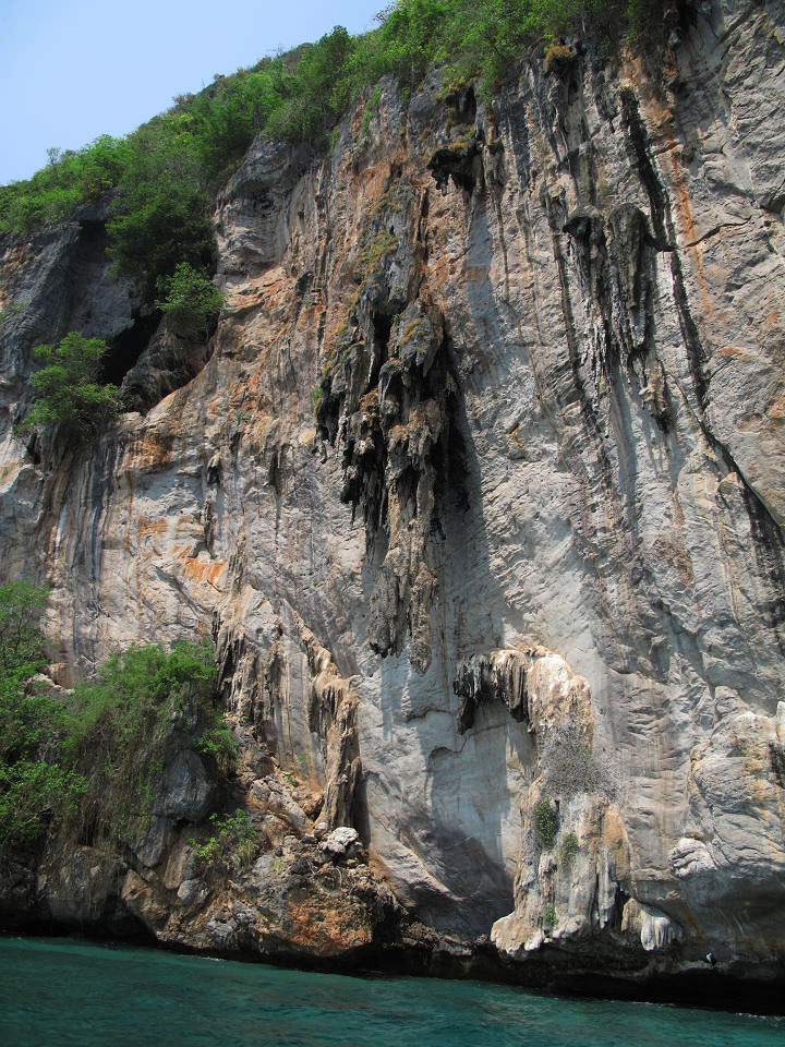 Koh Phi Phi & HK / photo by Yam_b0149365_1641638.jpg