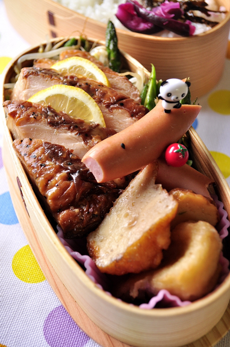 14~15日のお弁当 息子も手伝ったウインナー。。。_b0171098_823660.jpg