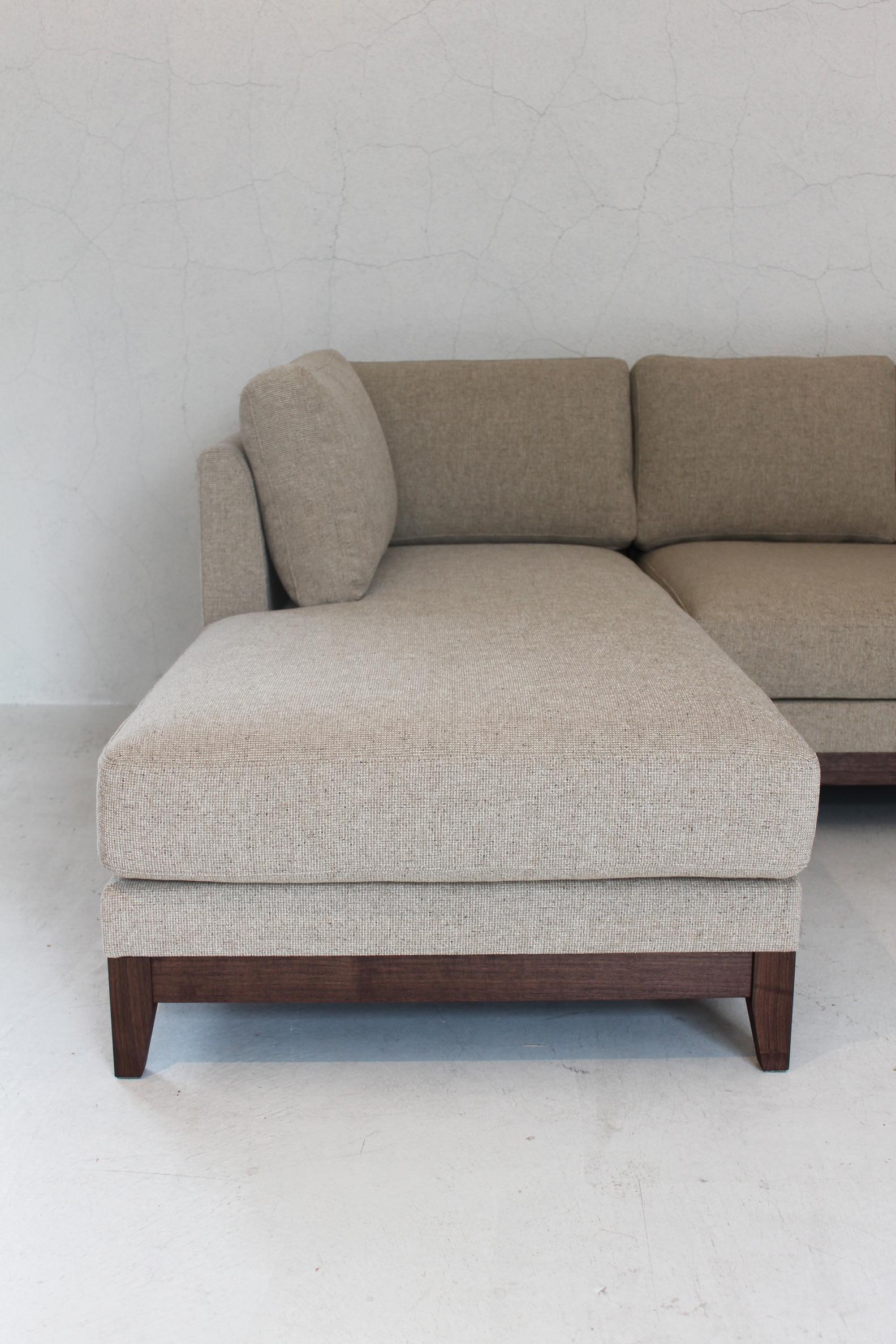 IW COUCH SOFA_c0146581_1765538.jpg