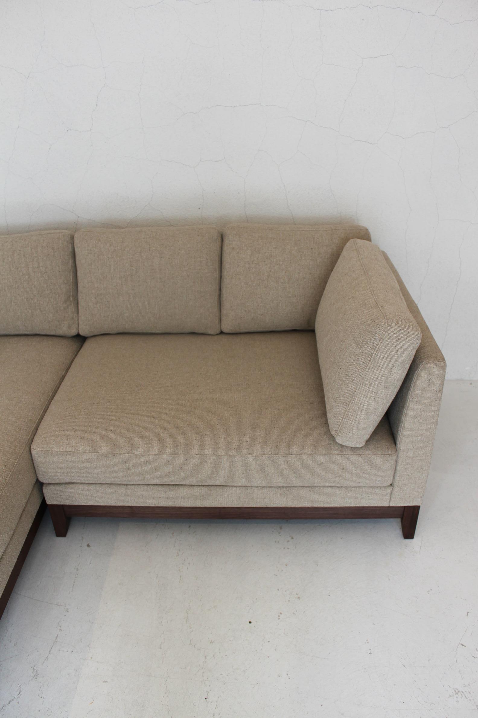 IW COUCH SOFA_c0146581_1773326.jpg