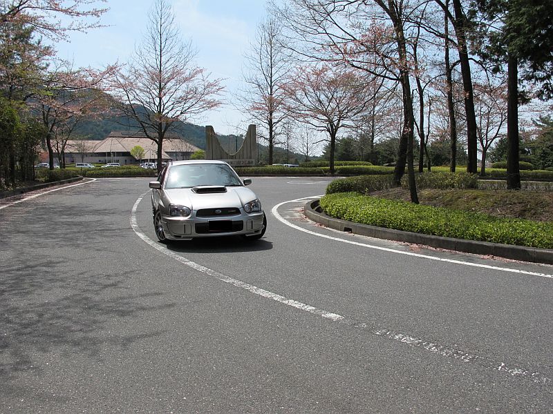 桜まつり最終日に特別なインプレッサを比較テスト_f0076731_15581521.jpg
