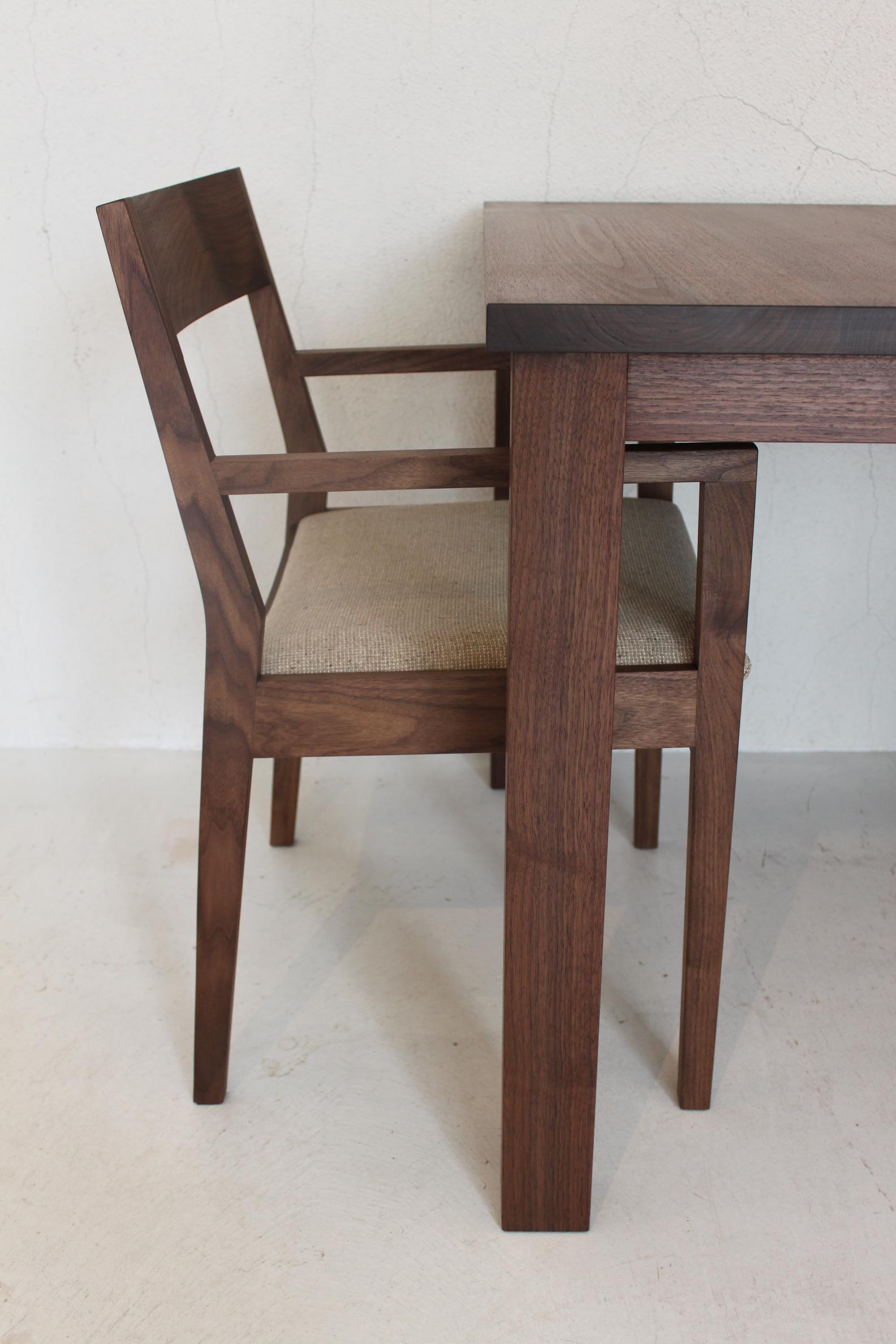 SQUARE DINING TABLE SET_c0146581_184127.jpg