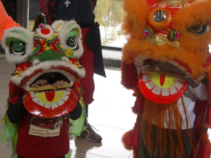 日本の 中国の獅子と龍 月光旅社