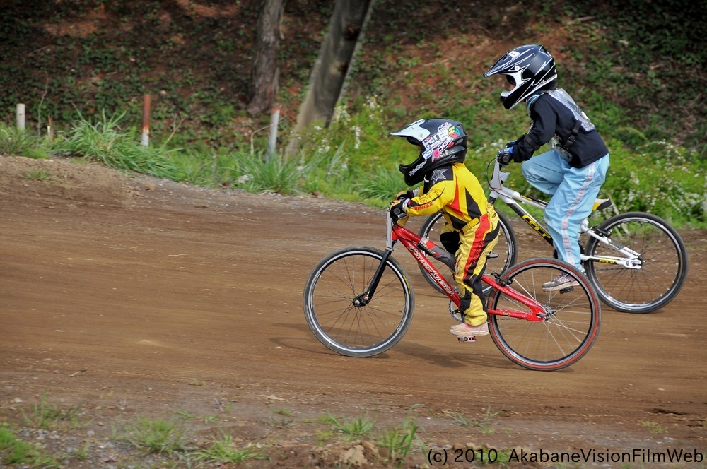 2010JOSF緑山４月定期戦VOL4：ビギナー、パウダークラス決勝_b0065730_11571041.jpg