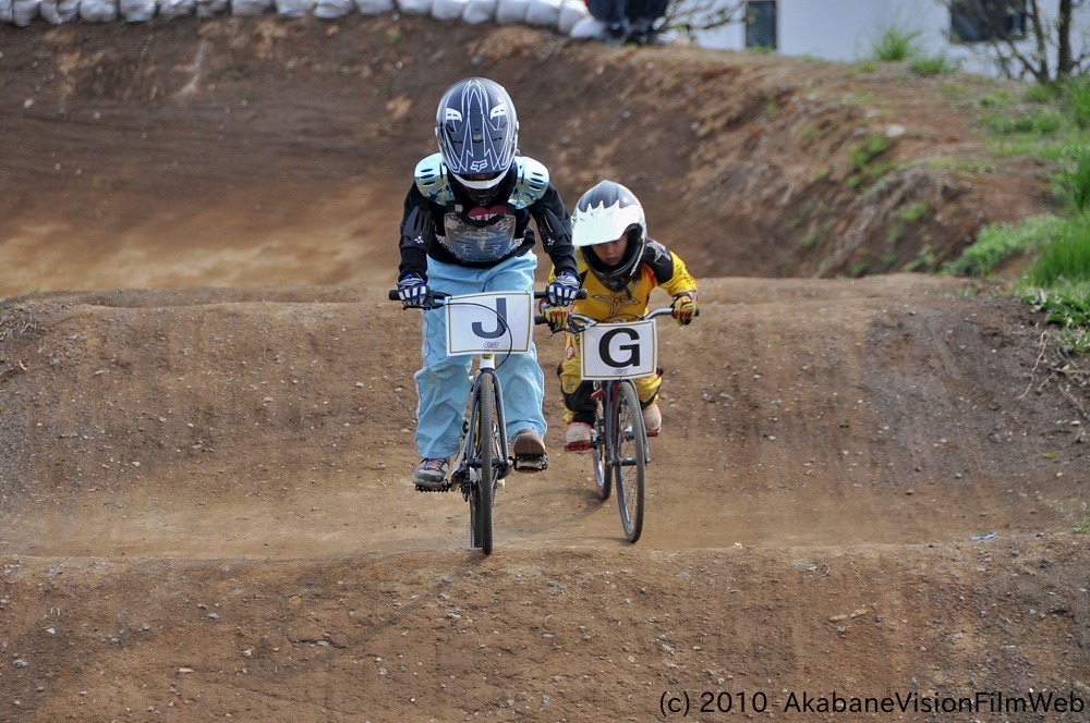 2010JOSF緑山４月定期戦VOL4：ビギナー、パウダークラス決勝_b0065730_11585836.jpg