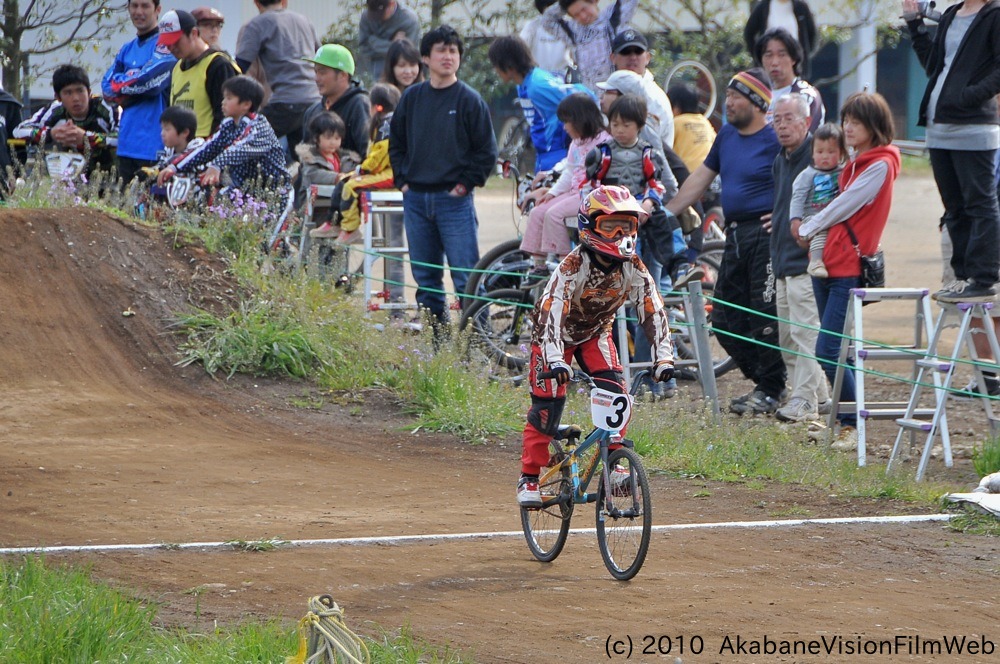 2010JOSF緑山４月定期戦VOL4：ビギナー、パウダークラス決勝_b0065730_1282263.jpg